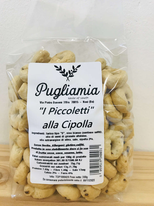 Tarallli med løg, italienske snacks. 300 g